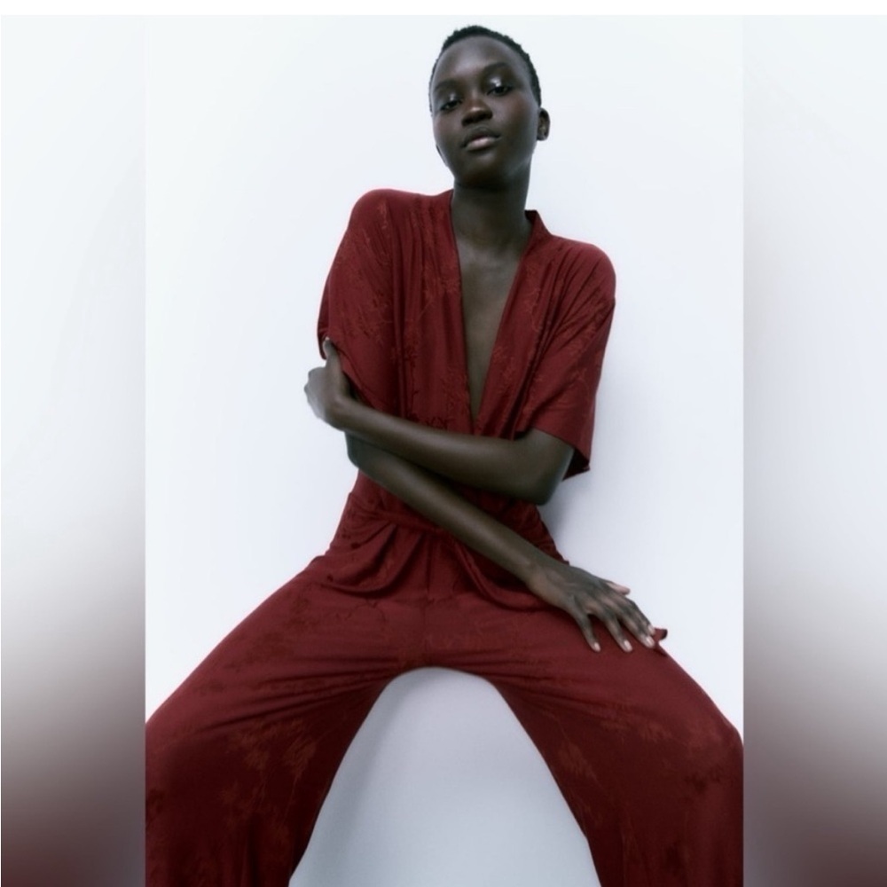 Zara SHORT SLEEVE JUMPSUIT WITH SURPLICE V-NECKLINE. TIED BELT.